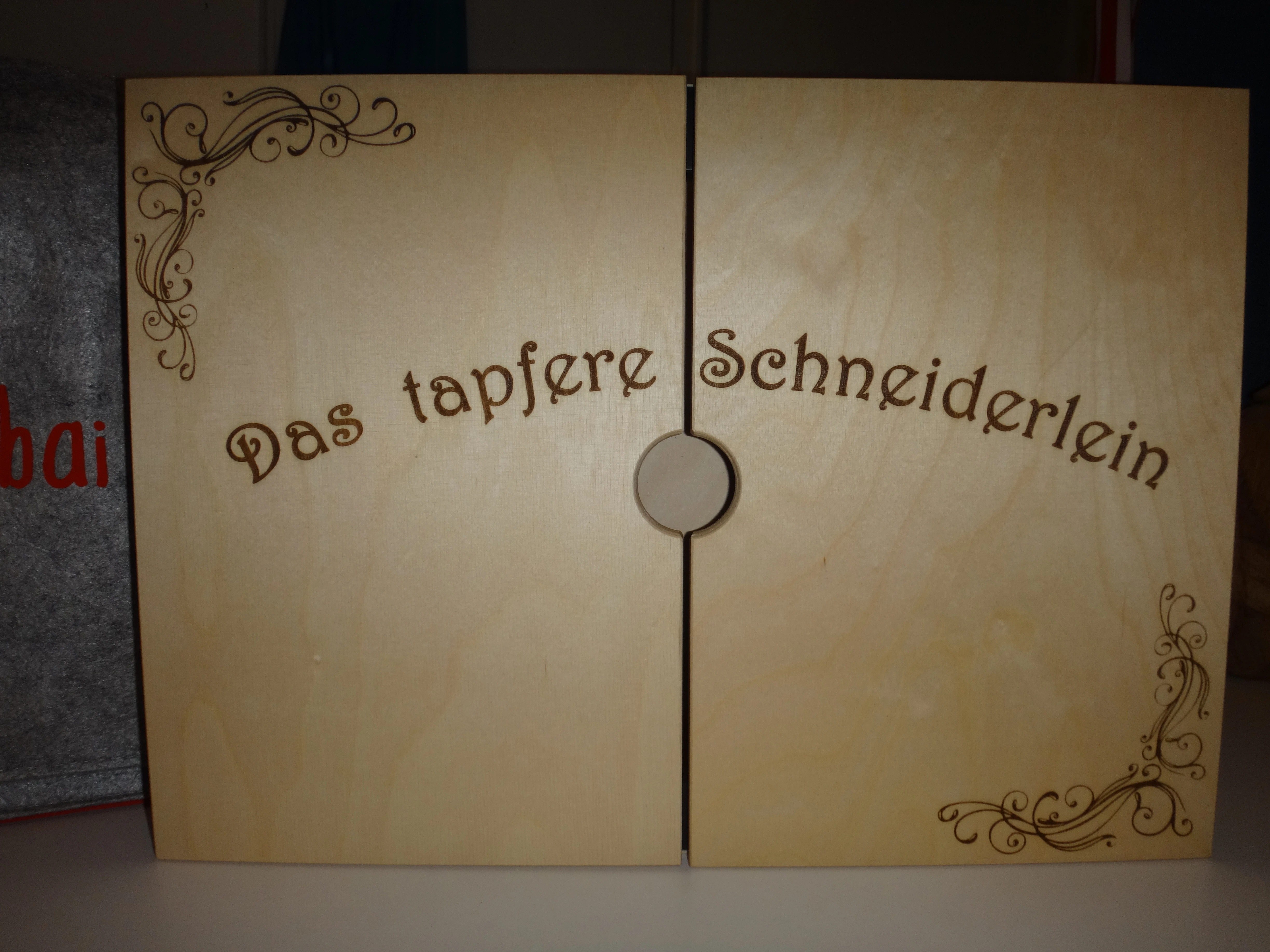Lasergravur auf Holz