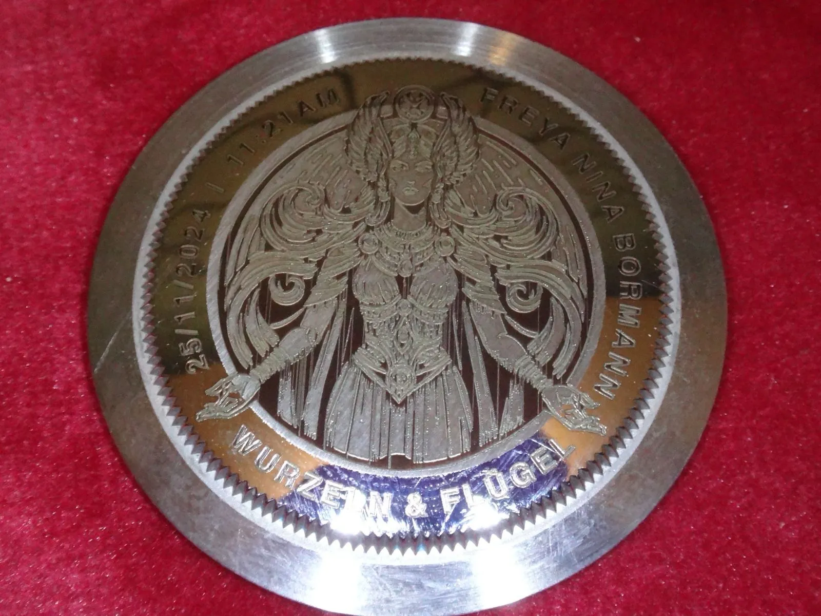 Uhrendeckel Lasergravur